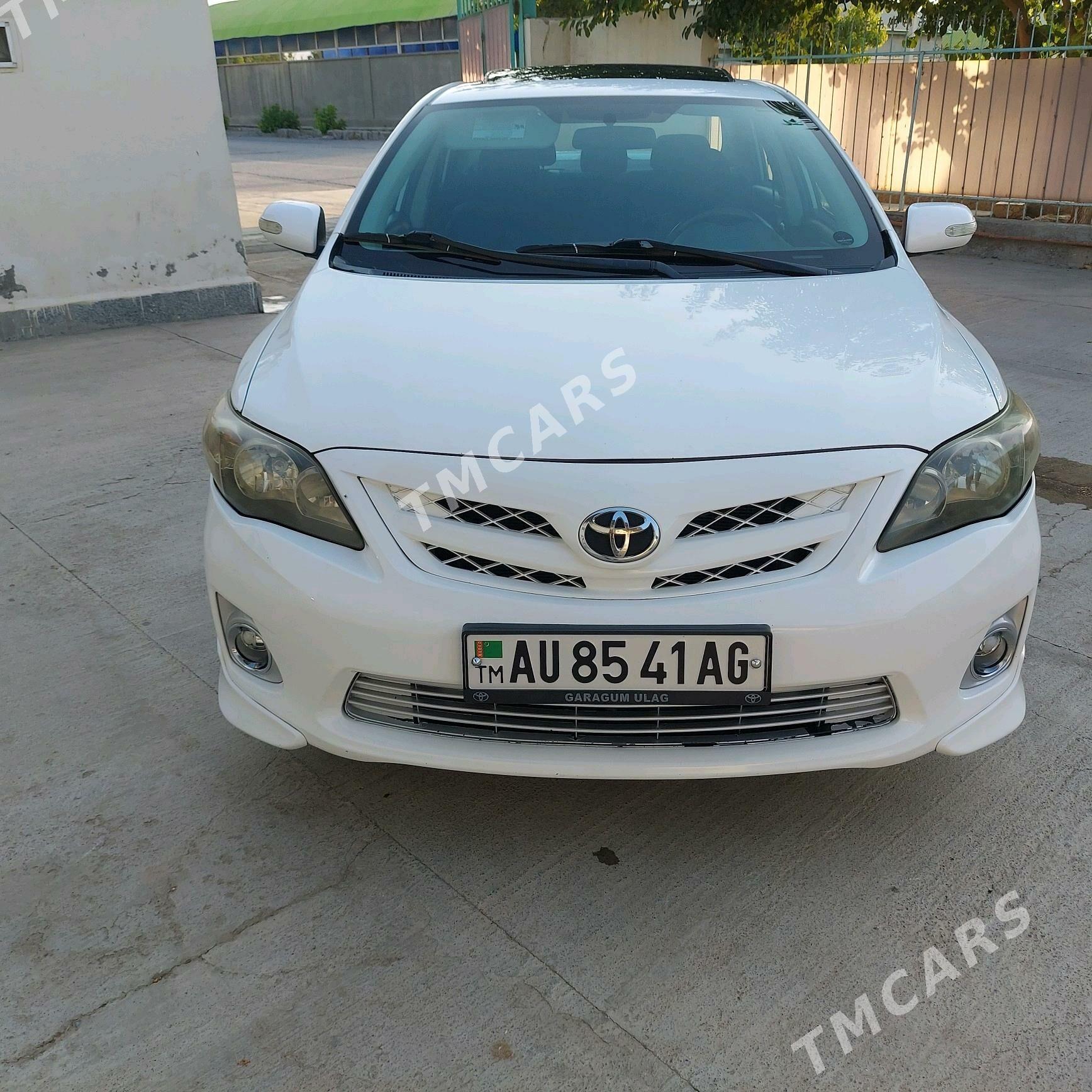 Toyota Corolla 2011 - 166 000 TMT - Büzmeýin - img 5