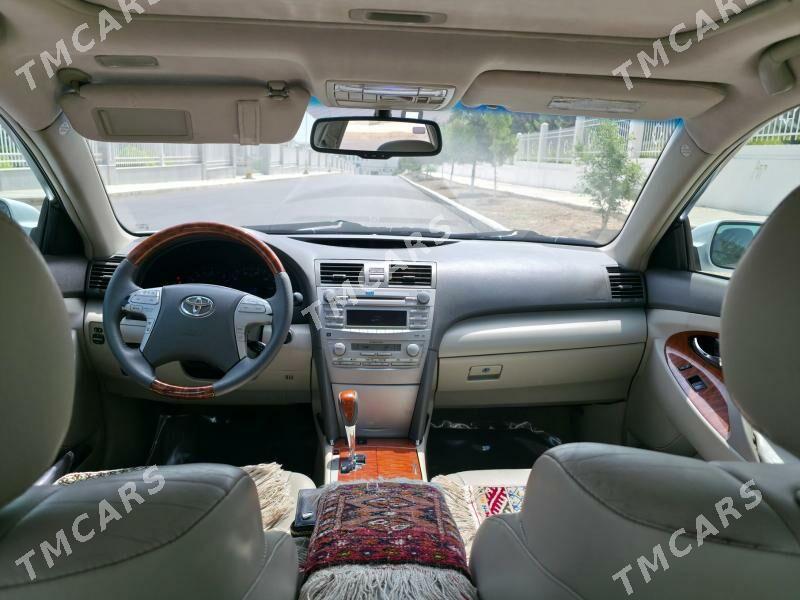 Toyota Camry 2010 - 210 000 TMT - 8 мкр - img 6