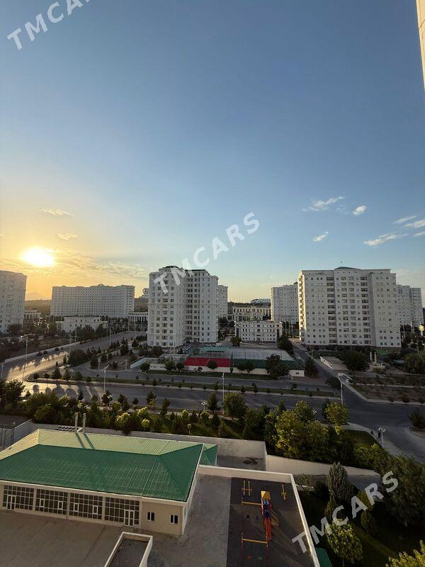 Элитка 14 этап 4 ком 8 этаж - Aşgabat - img 4