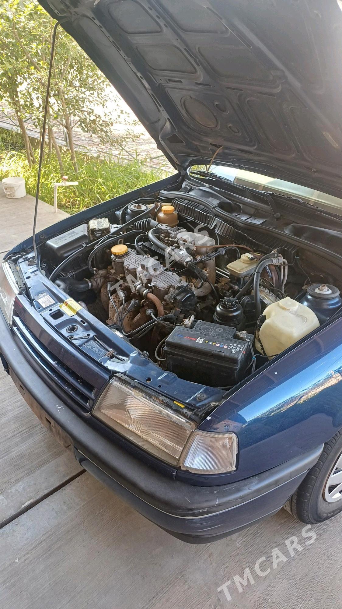 Opel Vectra 1992 - 55 000 TMT - Кёнеургенч - img 5