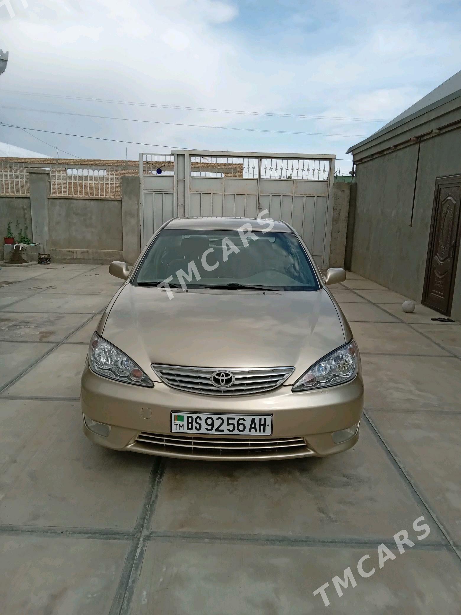 Toyota Camry 2005 - 150 000 TMT - Bäherden - img 7