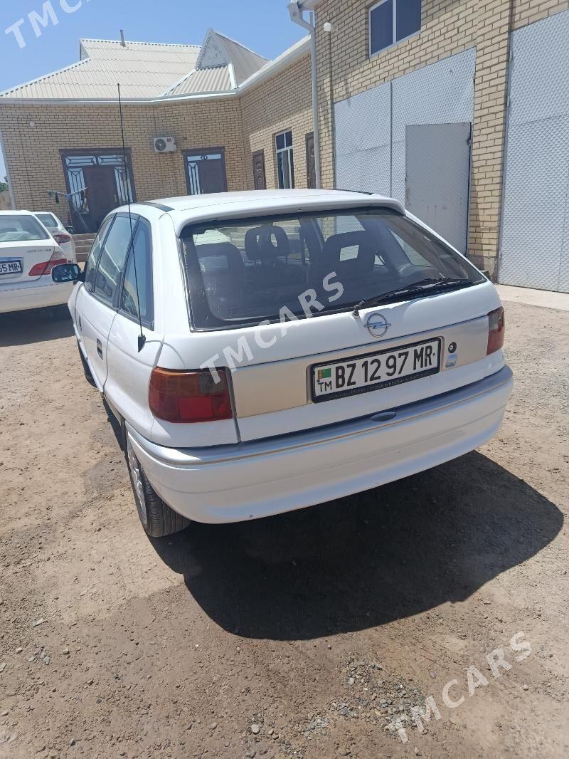 Opel Astra 1995 - 40 000 TMT - Mary - img 8