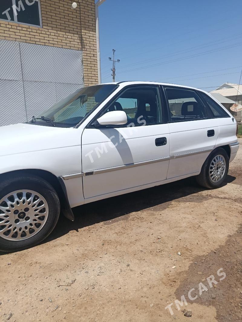 Opel Astra 1995 - 40 000 TMT - Mary - img 6