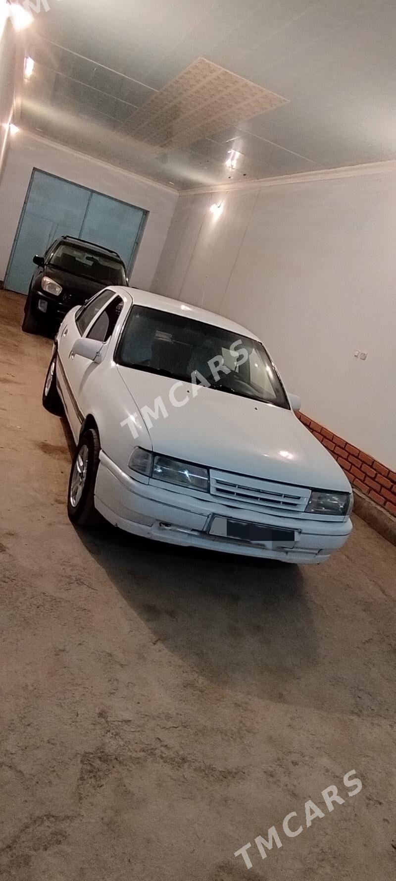 Opel Vectra 1992 - 35 000 TMT - етр. Туркменбаши - img 4