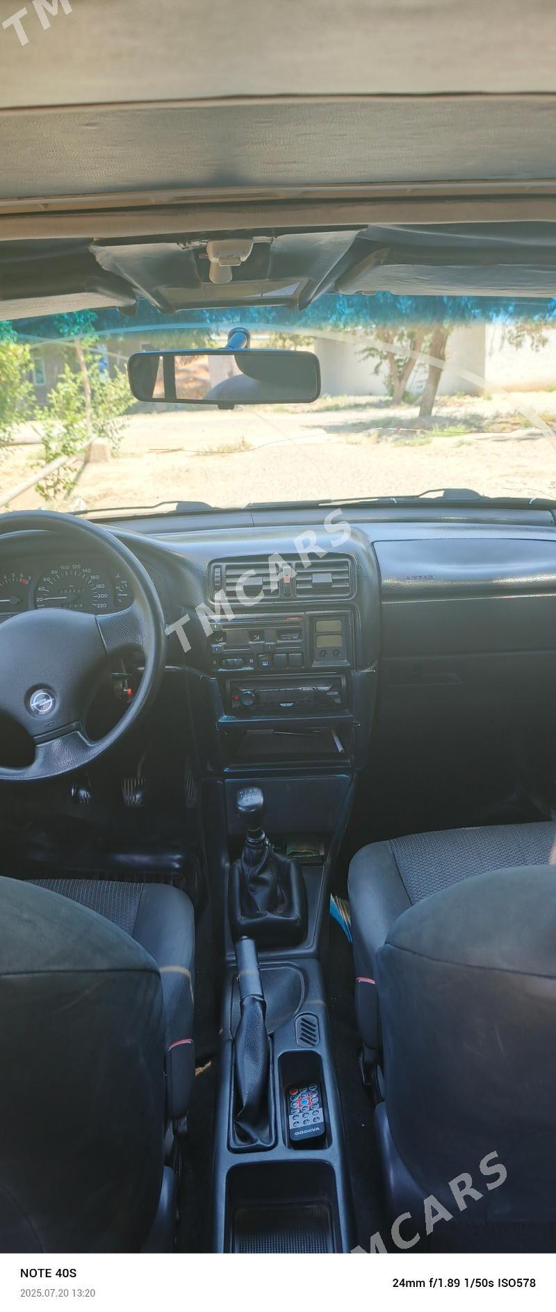 Opel Vectra 1993 - 33 000 TMT - Байрамали - img 3
