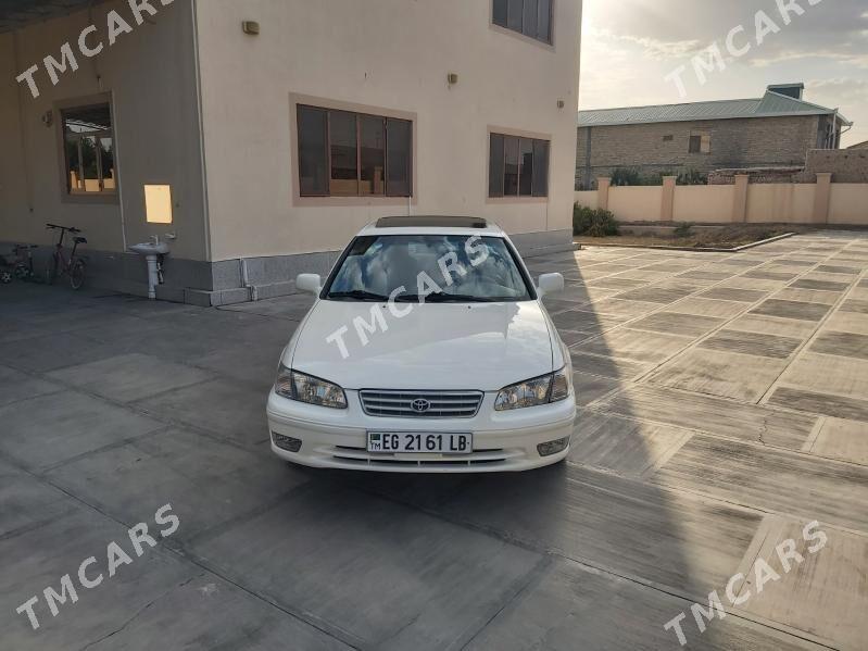 Toyota Camry 2001 - 164 000 TMT - Туркменабат - img 4