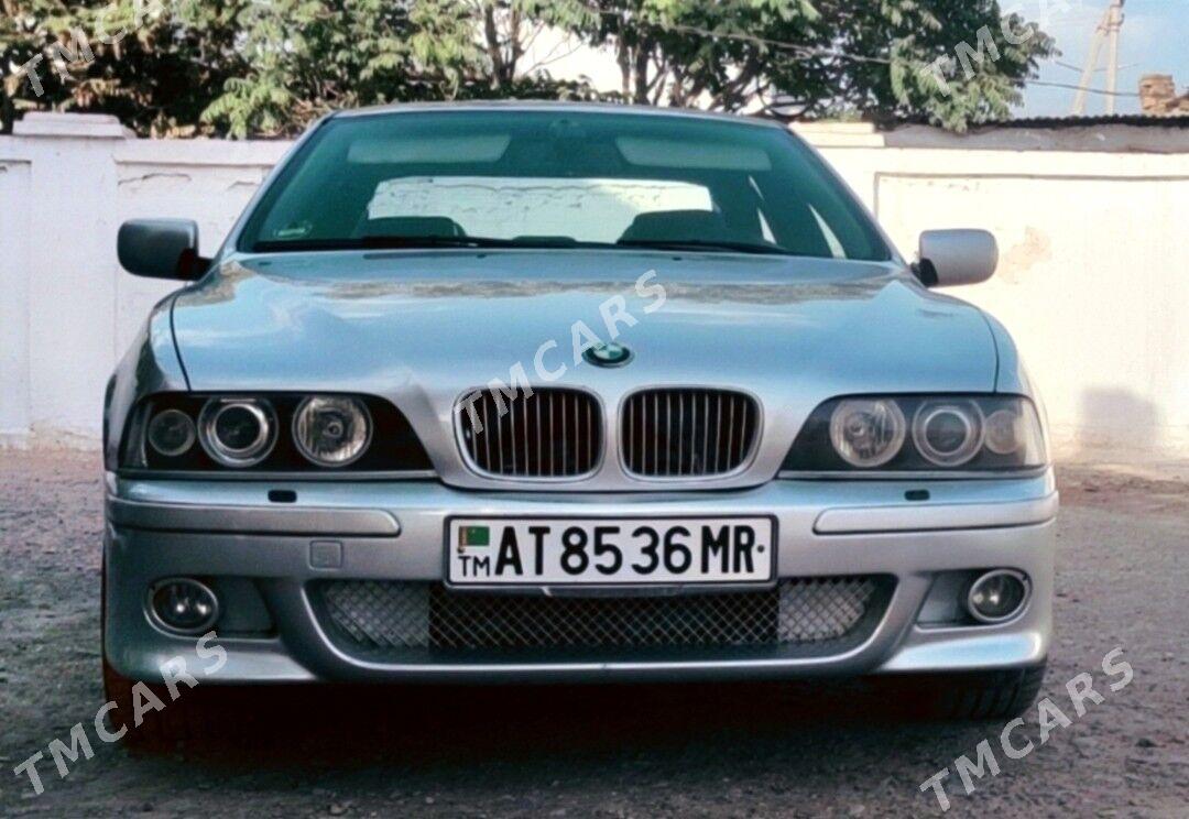 BMW E39 2002 - 100 000 TMT - Mary - img 2