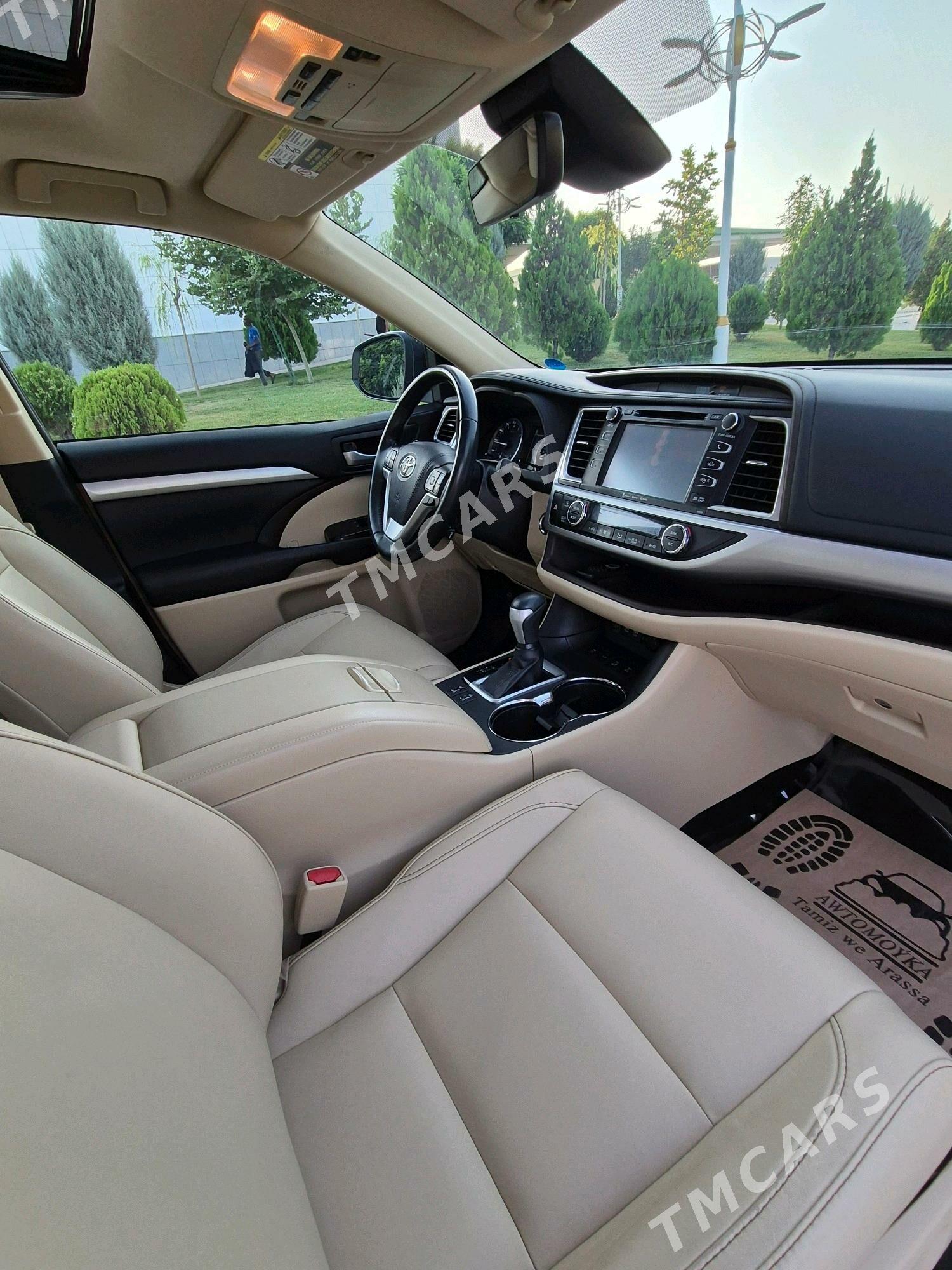 Toyota Highlander 2018 - 510 000 TMT - Ашхабад - img 10
