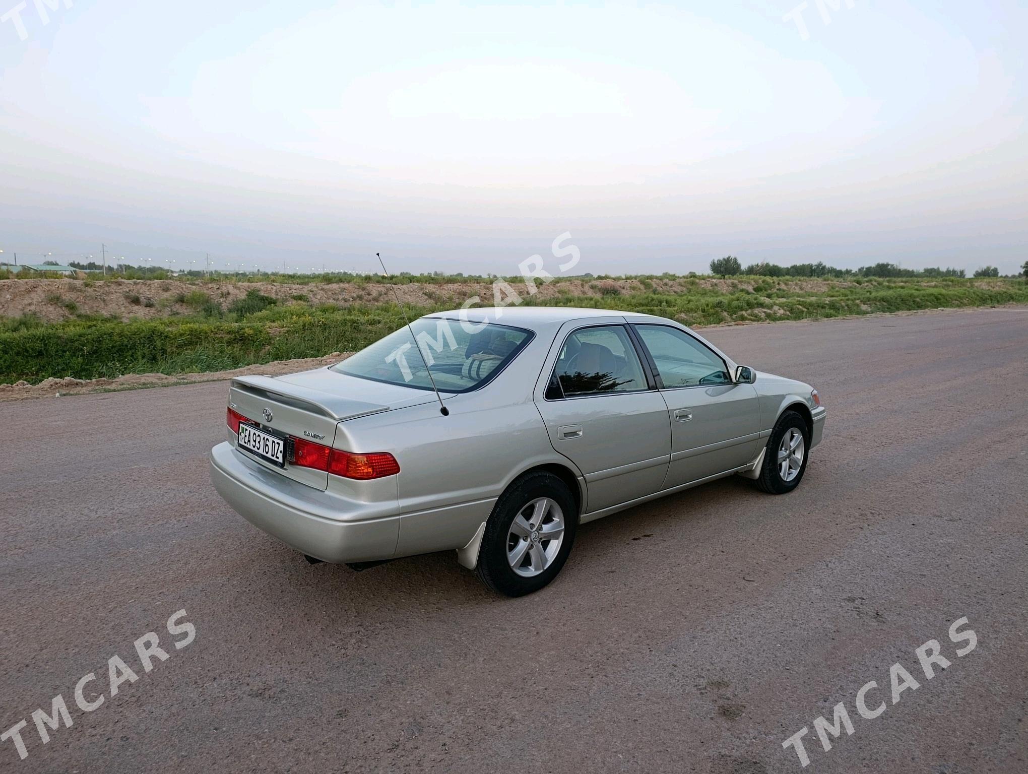 Toyota Camry 1999 - 145 000 TMT - Кёнеургенч - img 4
