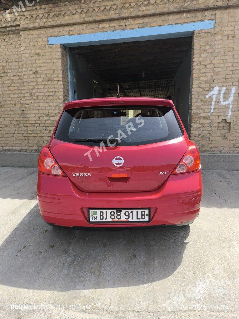 Nissan Versa 2010 - 110 000 TMT - Türkmenabat - img 2