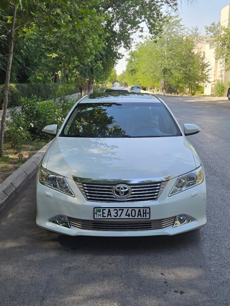 Toyota Aurion 2013 - 370 000 TMT - Bäherden - img 3