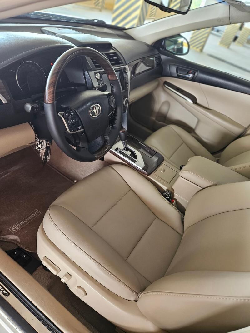 Toyota Aurion 2013 - 370 000 TMT - Bäherden - img 2