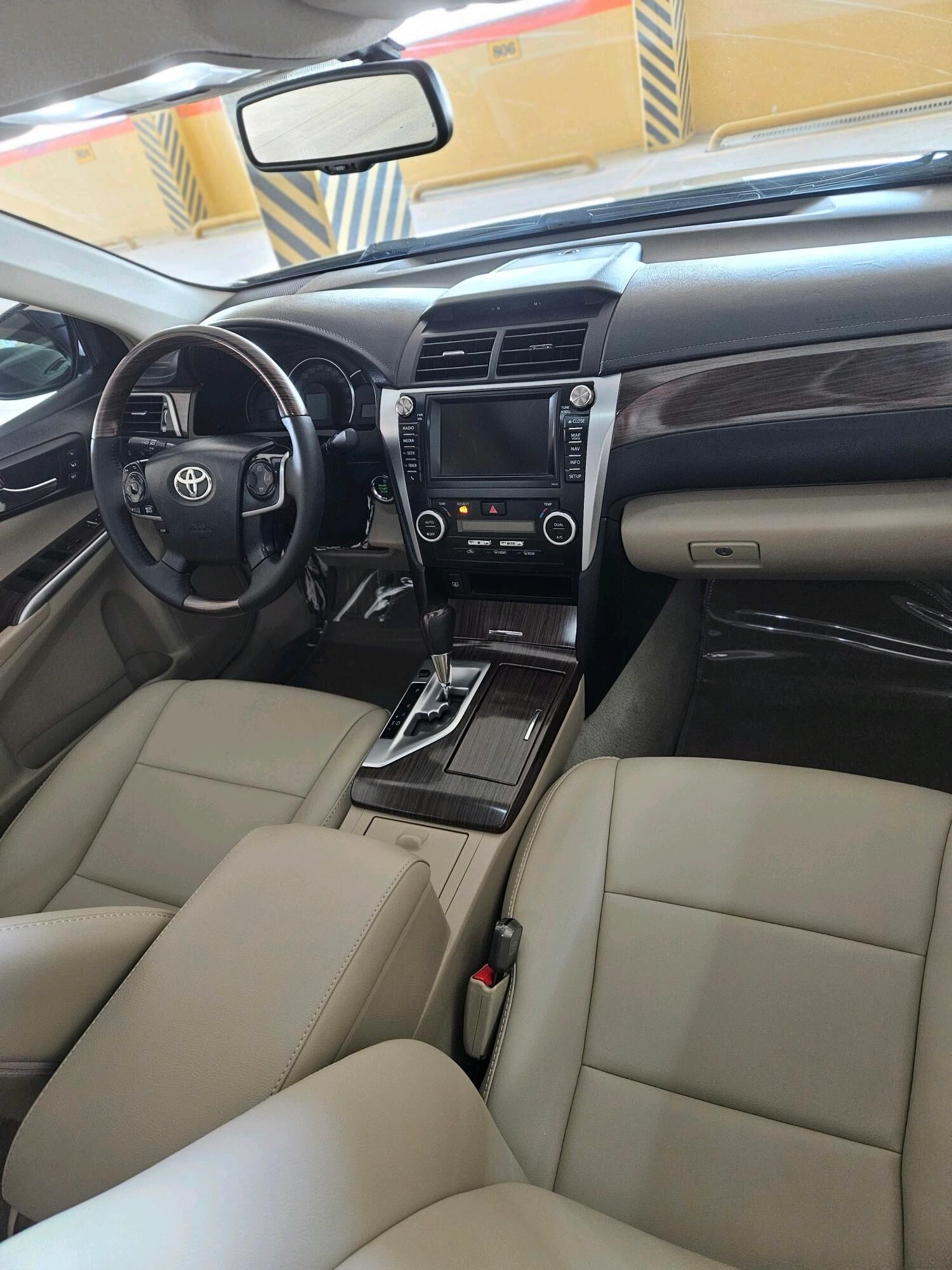 Toyota Aurion 2013 - 370 000 TMT - Bäherden - img 10