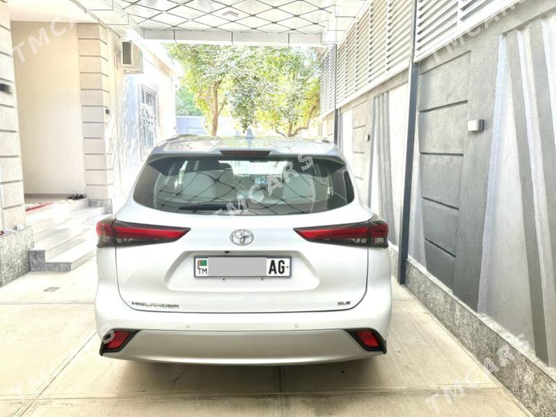 Toyota Highlander 2022 - 490 000 TMT - Ашхабад - img 2