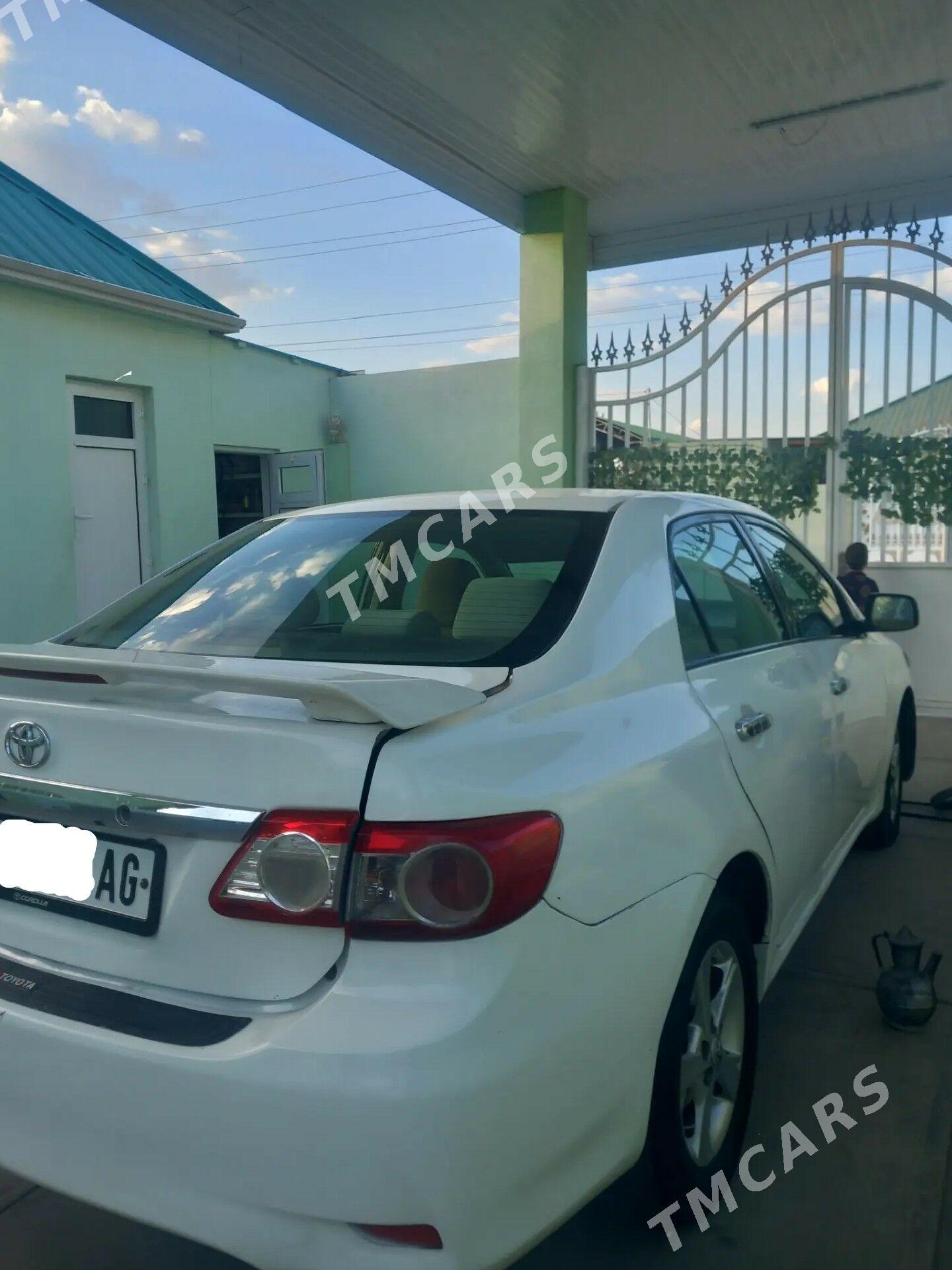 Toyota Corolla 2012 - 150 000 TMT - Ашхабад - img 4