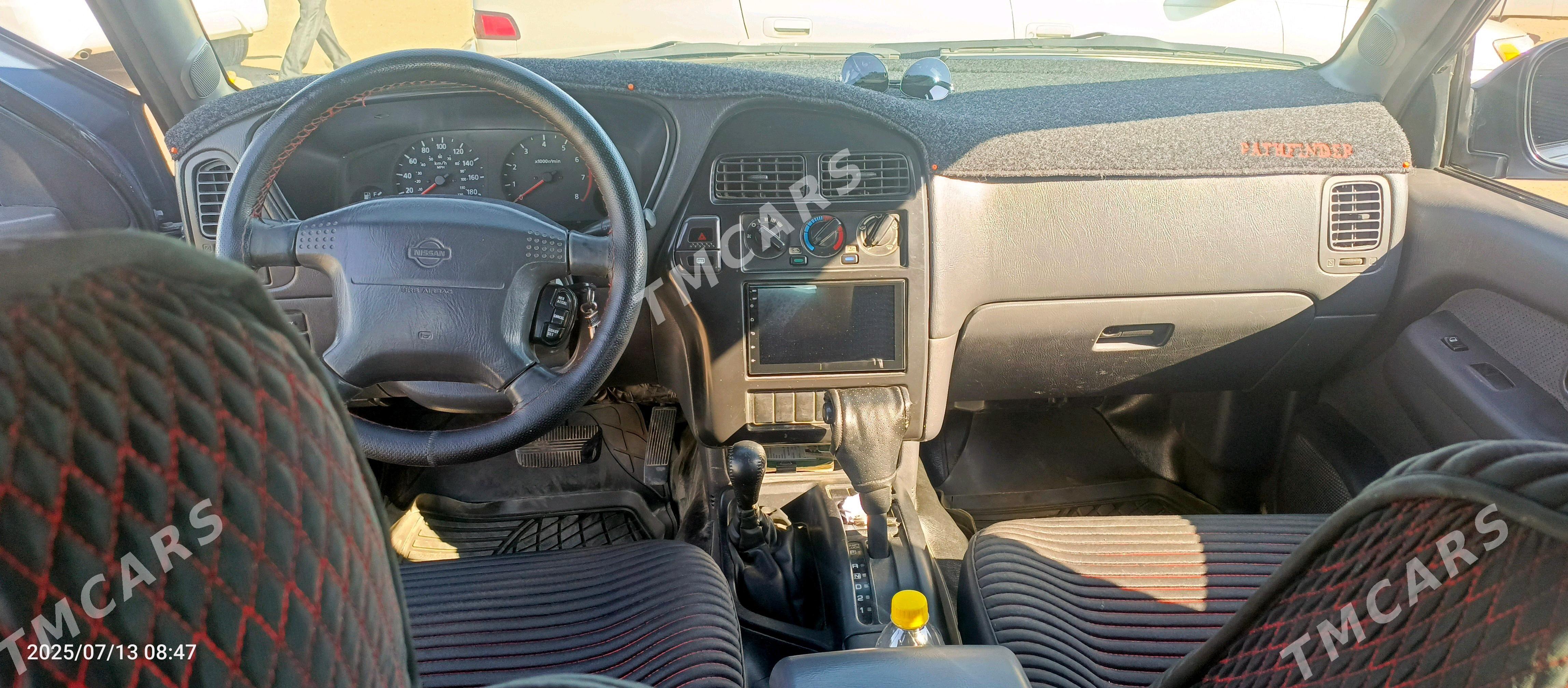 Nissan Pathfinder 2000 - 120 000 TMT - Daşoguz - img 3