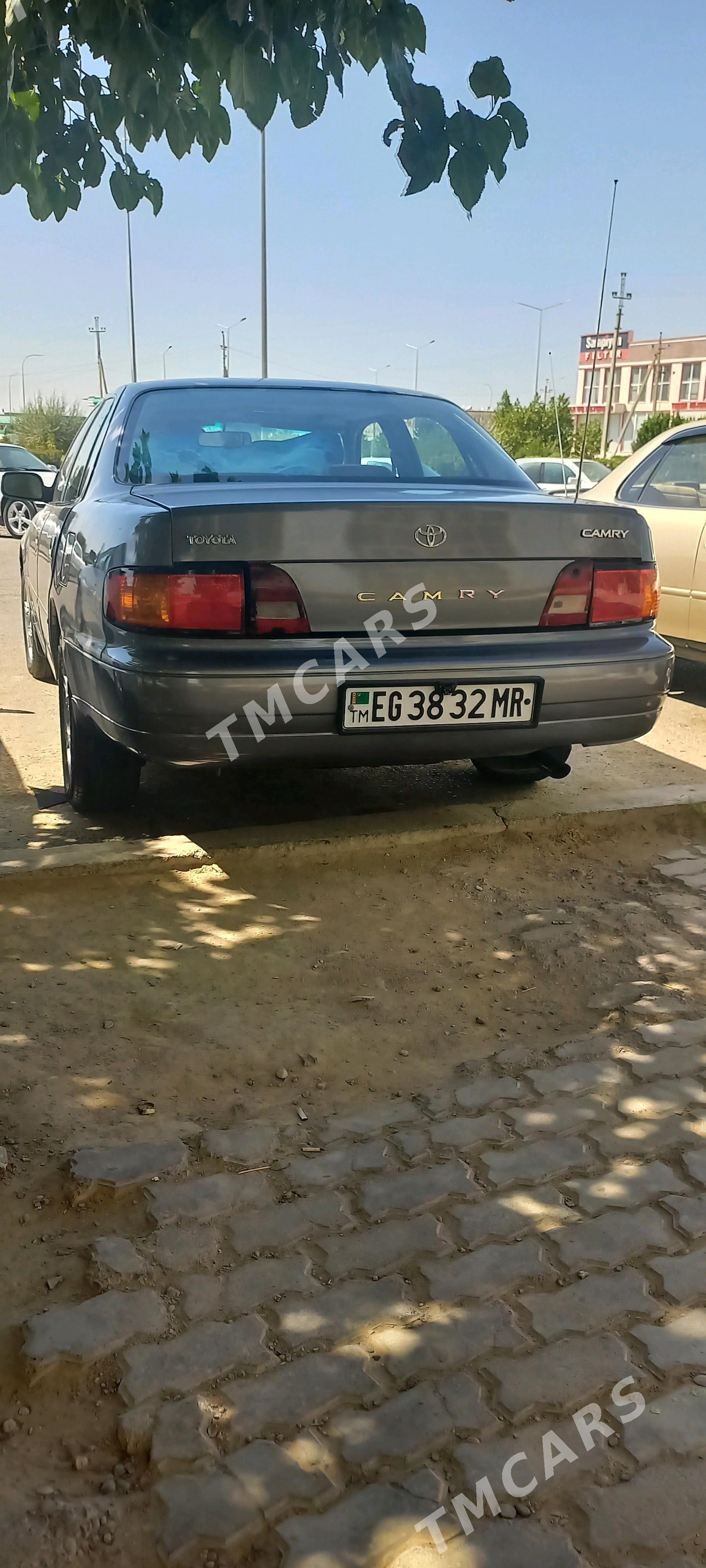 Toyota Camry 1994 - 96 000 TMT - Мары - img 2