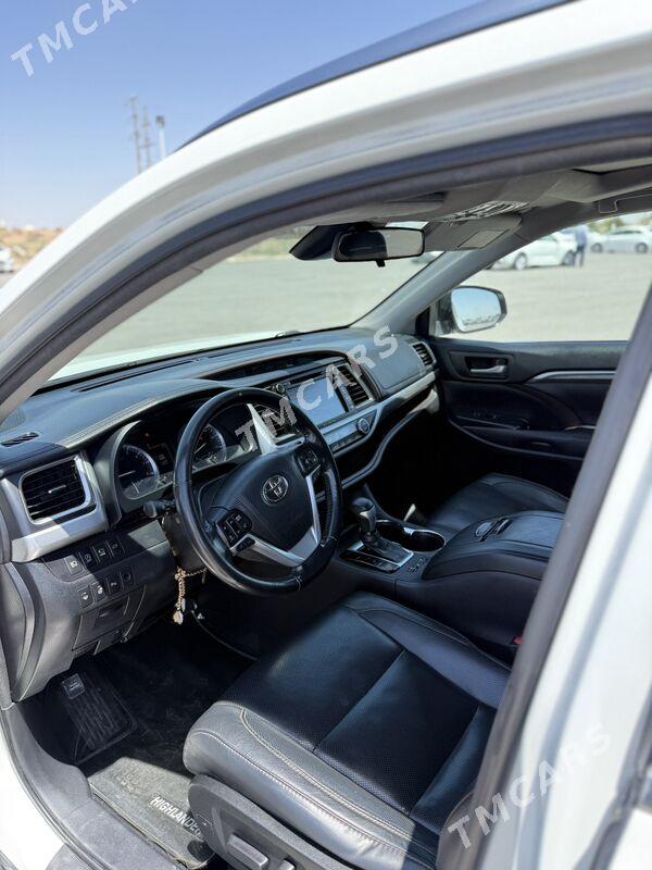 Toyota Highlander 2018 - 470 000 TMT - Ашхабад - img 4