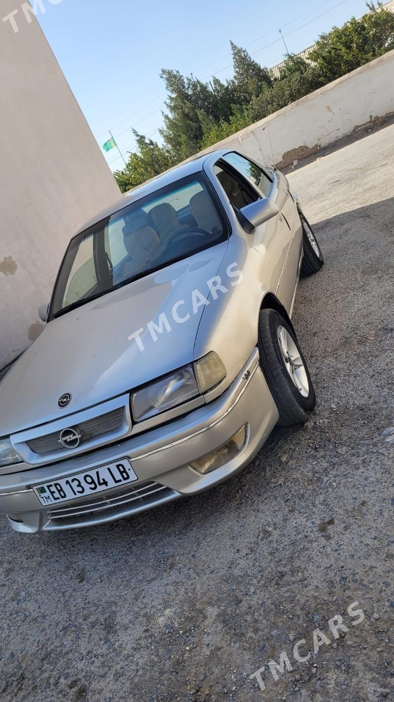 Opel Vectra 1991 - 38 000 TMT - Darganata - img 3