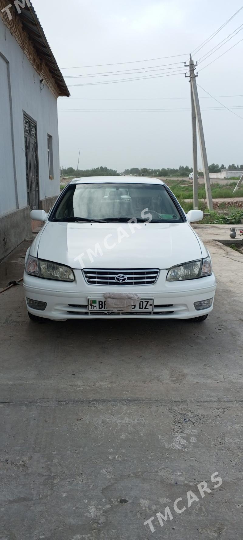 Toyota Camry 1999 - 120 000 TMT - Daşoguz - img 3