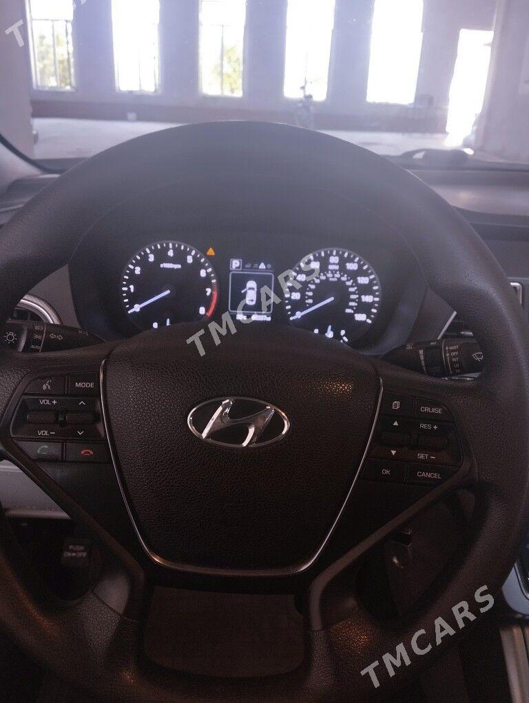 Hyundai Sonata 2017 - 190 000 TMT - Чарджоу - img 2