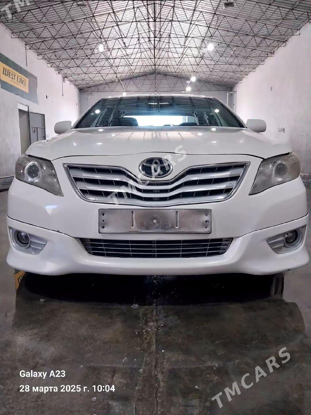 Toyota Camry 2010 - 210 000 TMT - Gyzylarbat - img 2