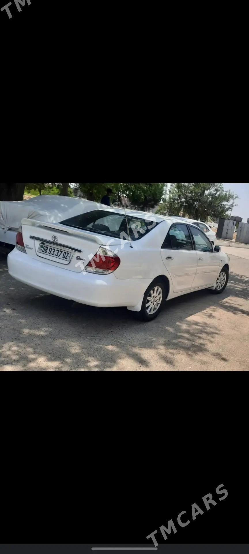 Toyota Camry 2004 - 140 000 TMT - Дашогуз - img 5
