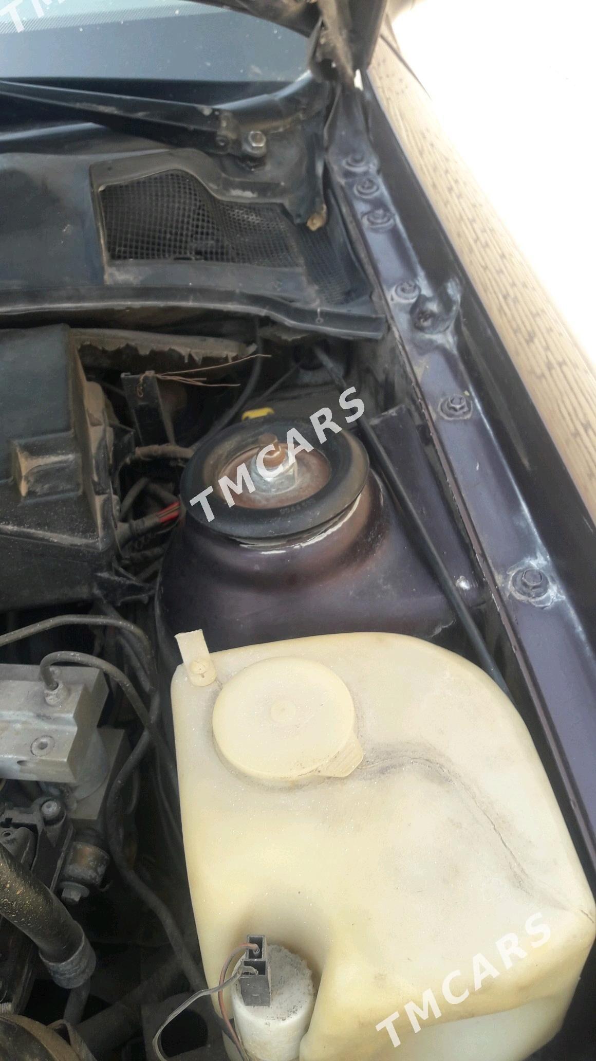 Opel Vectra 1993 - 40 000 TMT - Sakar - img 3