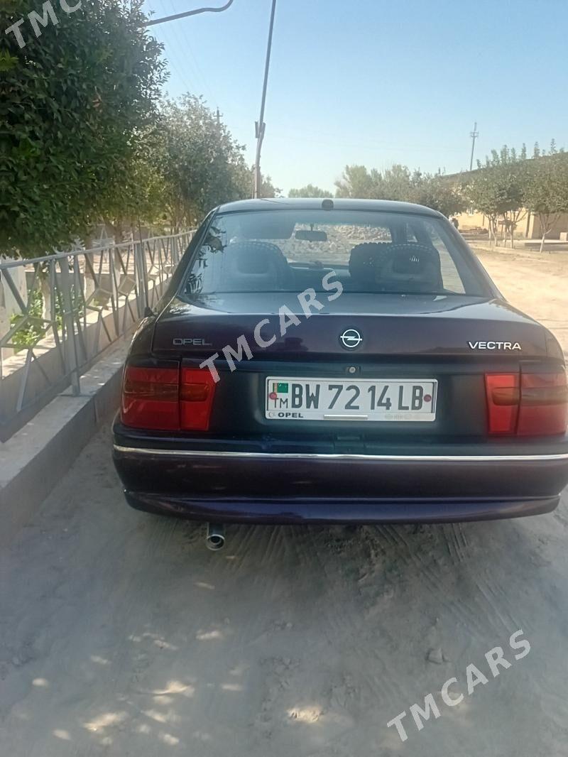 Opel Vectra 1993 - 40 000 TMT - Sakar - img 2