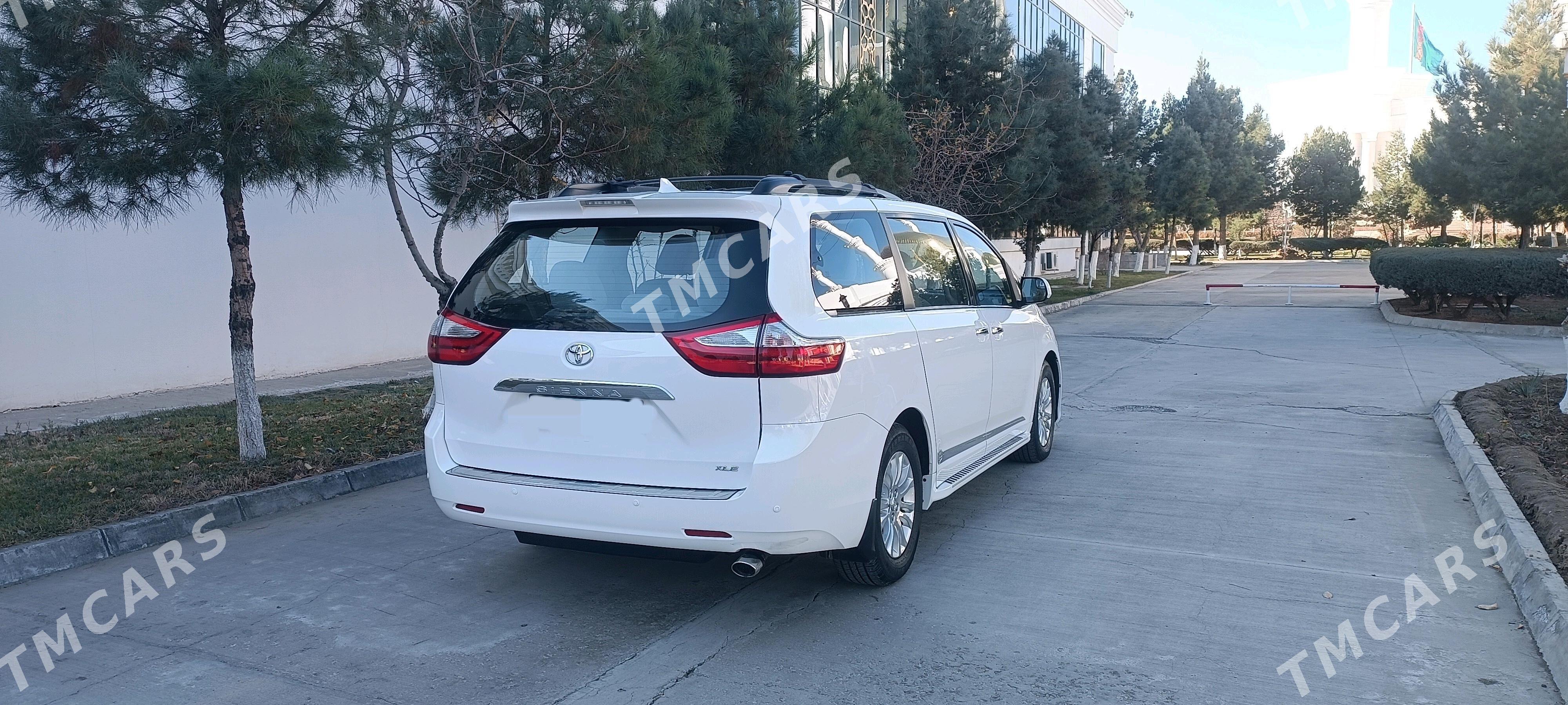 Toyota Sienna 2019 - 470 000 TMT - Мары - img 4