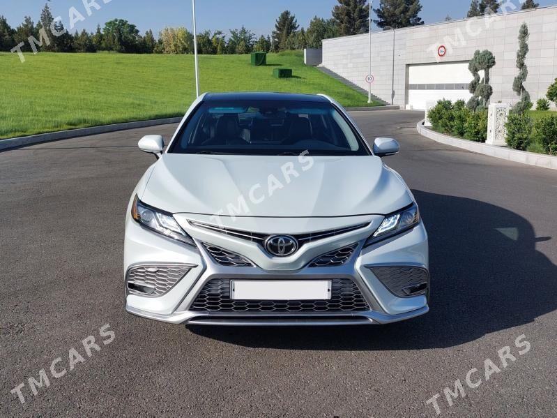 Toyota Camry 2022 - 340 000 TMT - Бузмеин - img 2