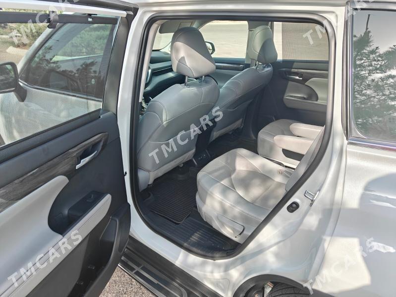 Toyota Highlander 2021 - 560 000 TMT - Дянев - img 2