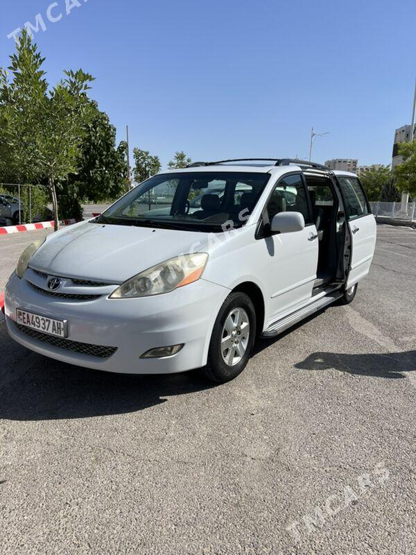 Toyota Sienna 2008 - 250 000 TMT - Ашхабад - img 7