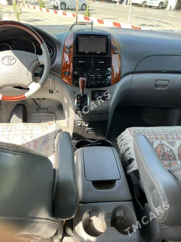 Toyota Sienna 2008 - 250 000 TMT - Ашхабад - img 4