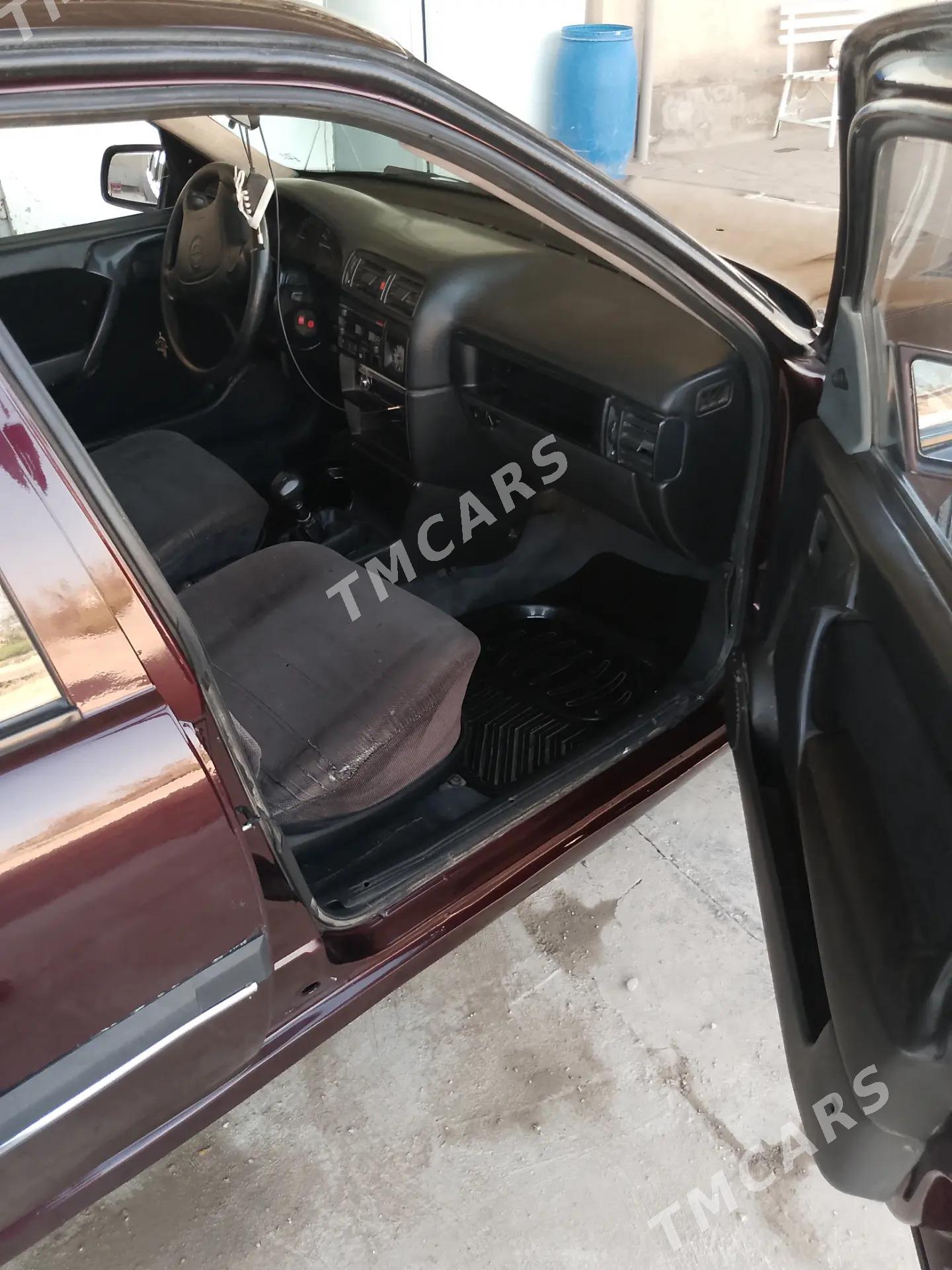Opel Vectra 1992 - 43 000 TMT - Байрамали - img 7