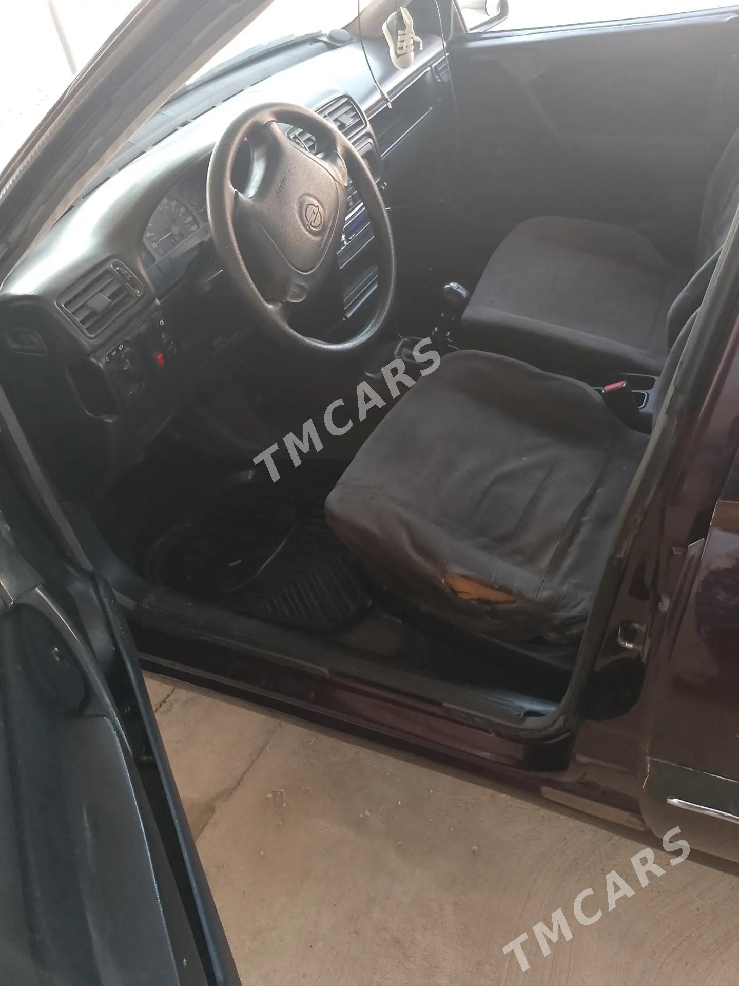 Opel Vectra 1992 - 43 000 TMT - Байрамали - img 5