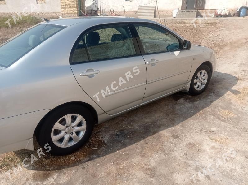 Toyota Corolla 2004 - 85 000 TMT - Дашогуз - img 5