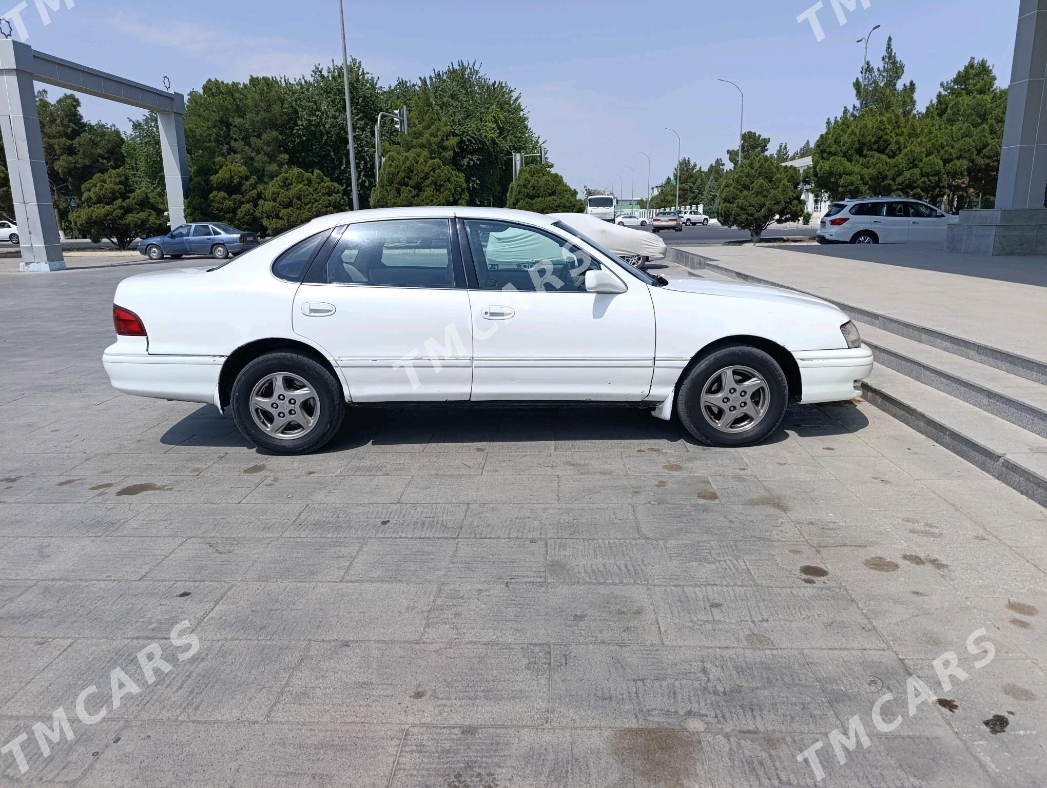 Toyota Avalon 1999 - 130 000 TMT - Мары - img 3