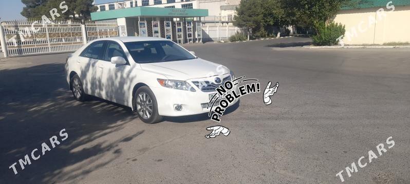 Toyota Camry 2009 - 185 000 TMT - Бедев - img 3