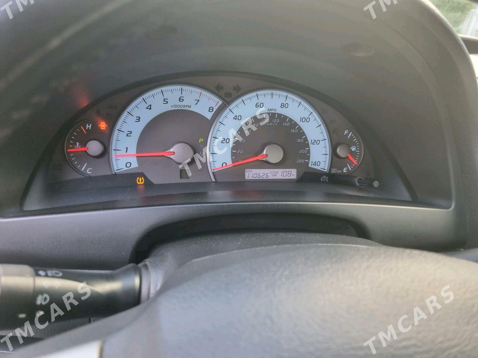 Toyota Camry 2010 - 220 000 TMT - Мары - img 4