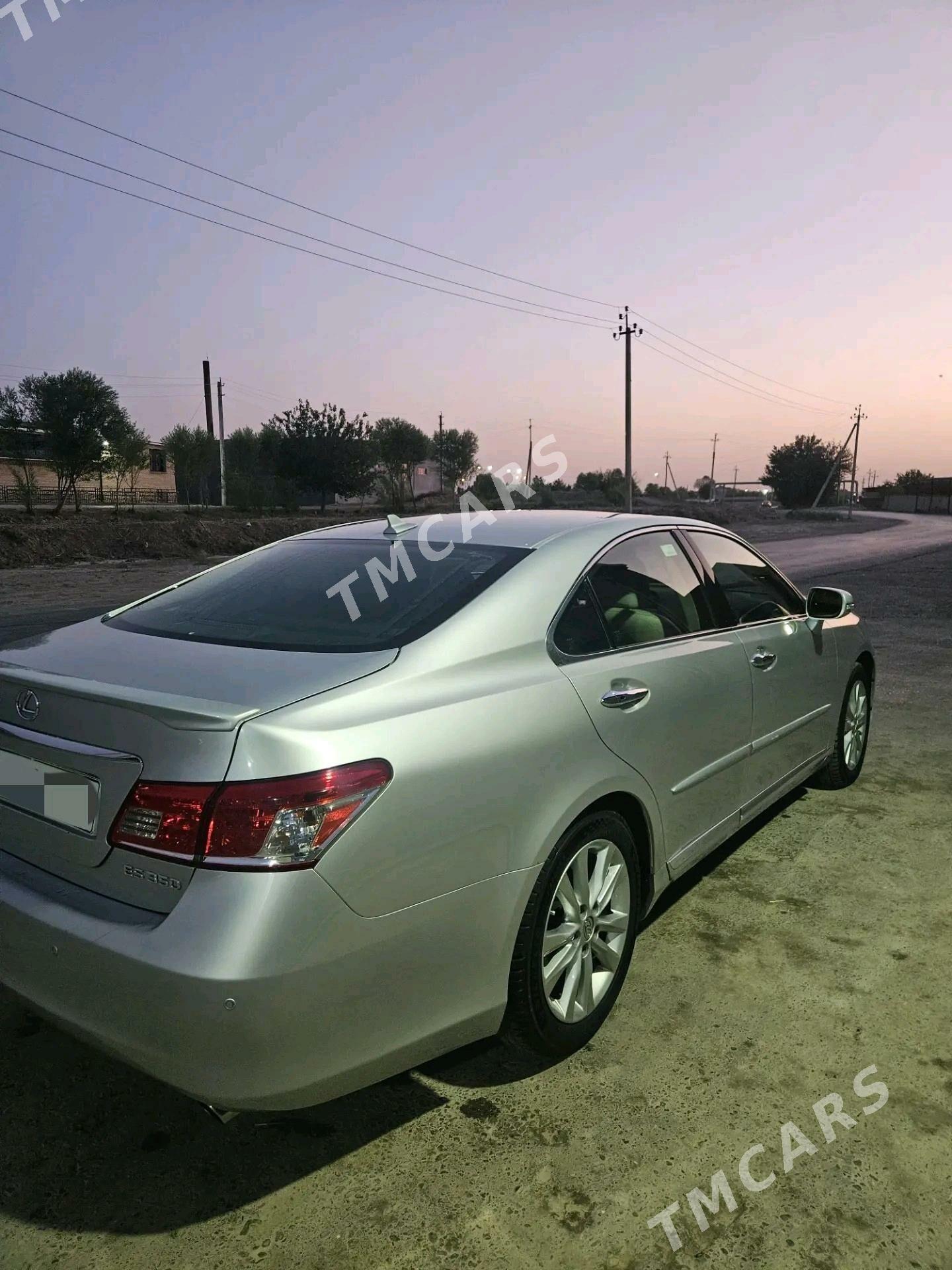 Lexus ES 350 2010 - 245 000 TMT - Туркменабат - img 3