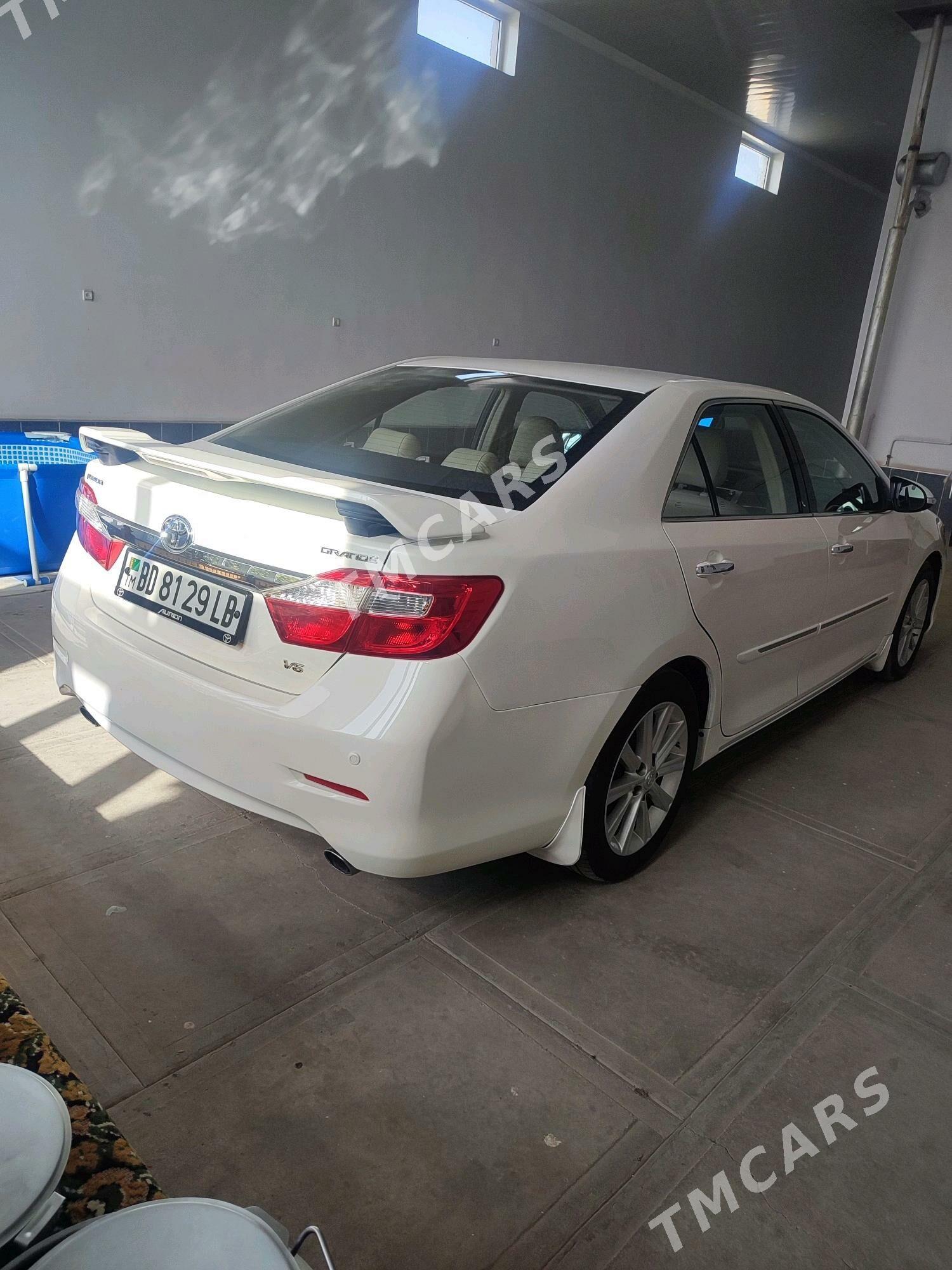 Toyota Aurion 2012 - 310 000 TMT - Türkmenabat - img 2