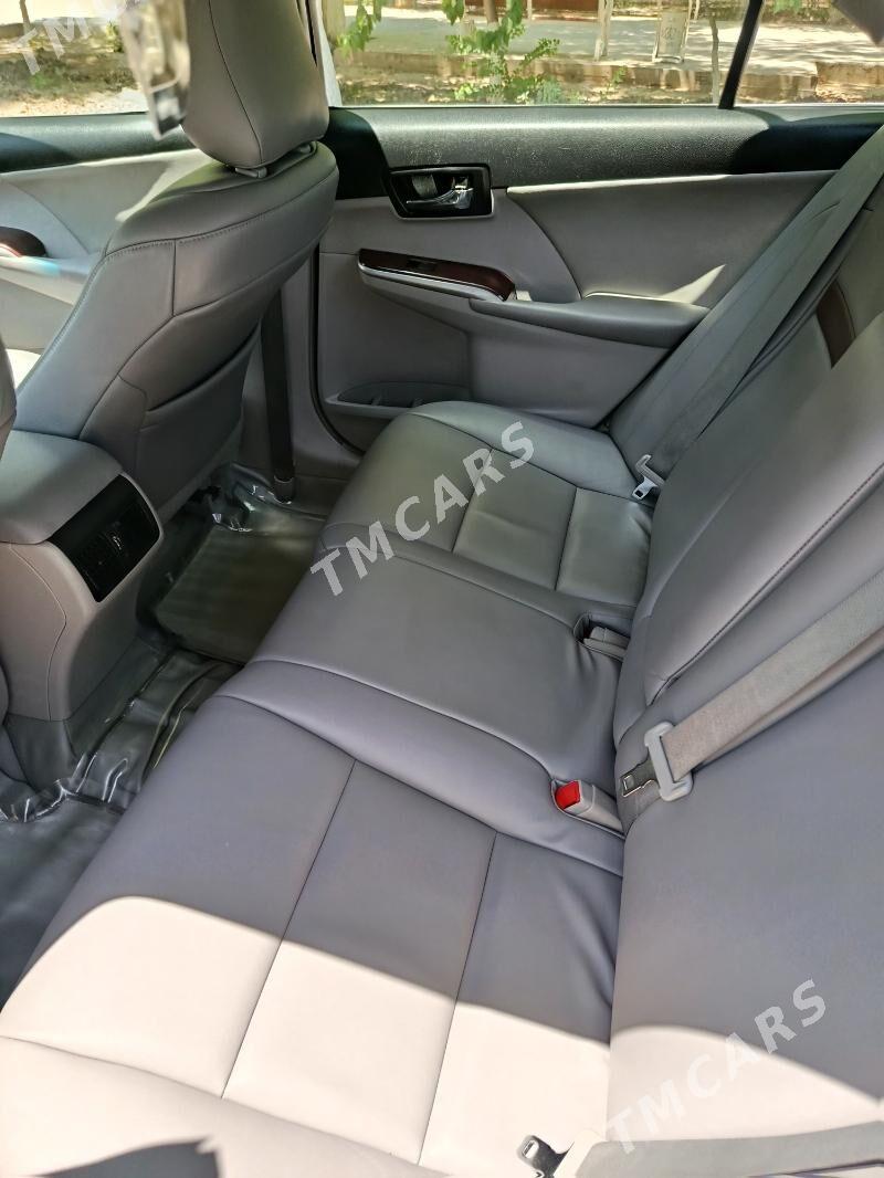 Toyota Camry 2012 - 190 000 TMT - 1 мкр - img 2