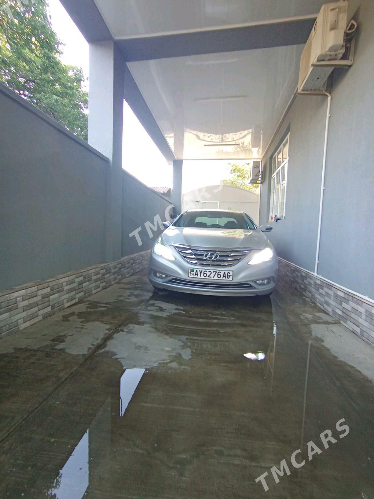 Hyundai Sonata 2010 - 150 000 TMT - Aşgabat - img 4