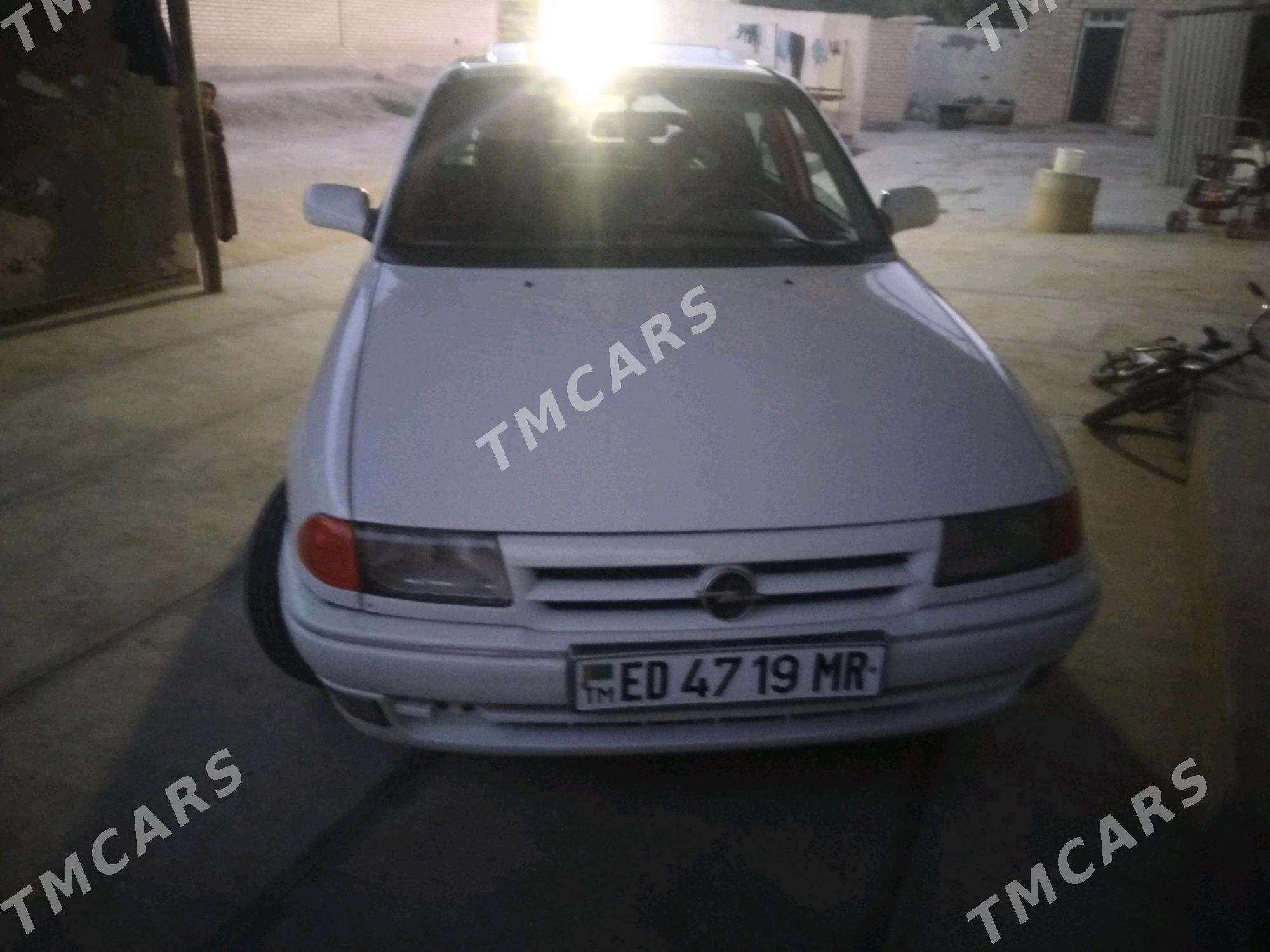 Opel Astra 1992 - 35 000 TMT - Mary - img 3