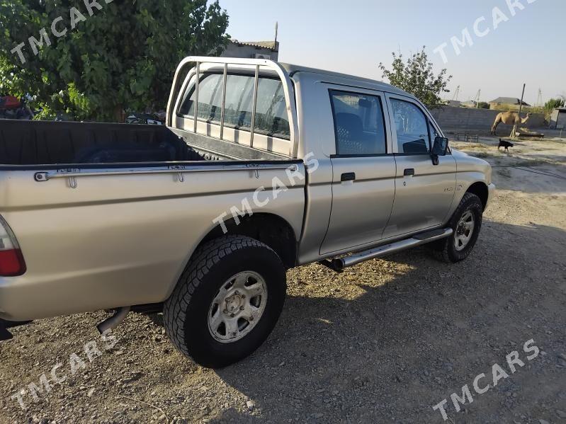 Mitsubishi L200 2003 - 140 000 TMT - Бахарден - img 4