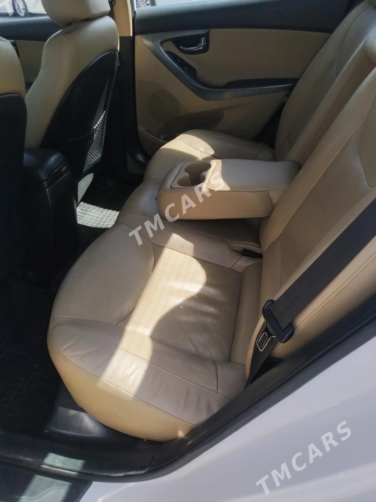 Hyundai Elantra 2013 - 180 000 TMT - Aşgabat - img 2