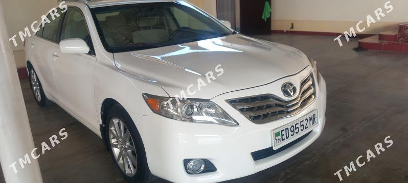 Toyota Camry 2011 - 190 000 TMT - Мары - img 2