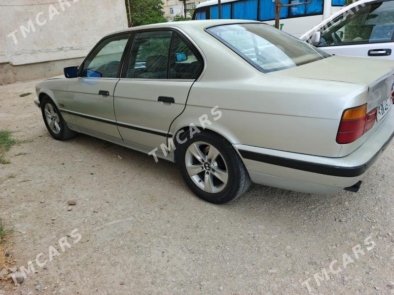 BMW 525 1992 - 60 000 TMT - Балканабат - img 5