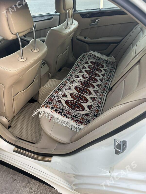 Mercedes-Benz E350 2011 - 370 000 TMT - Мары - img 8